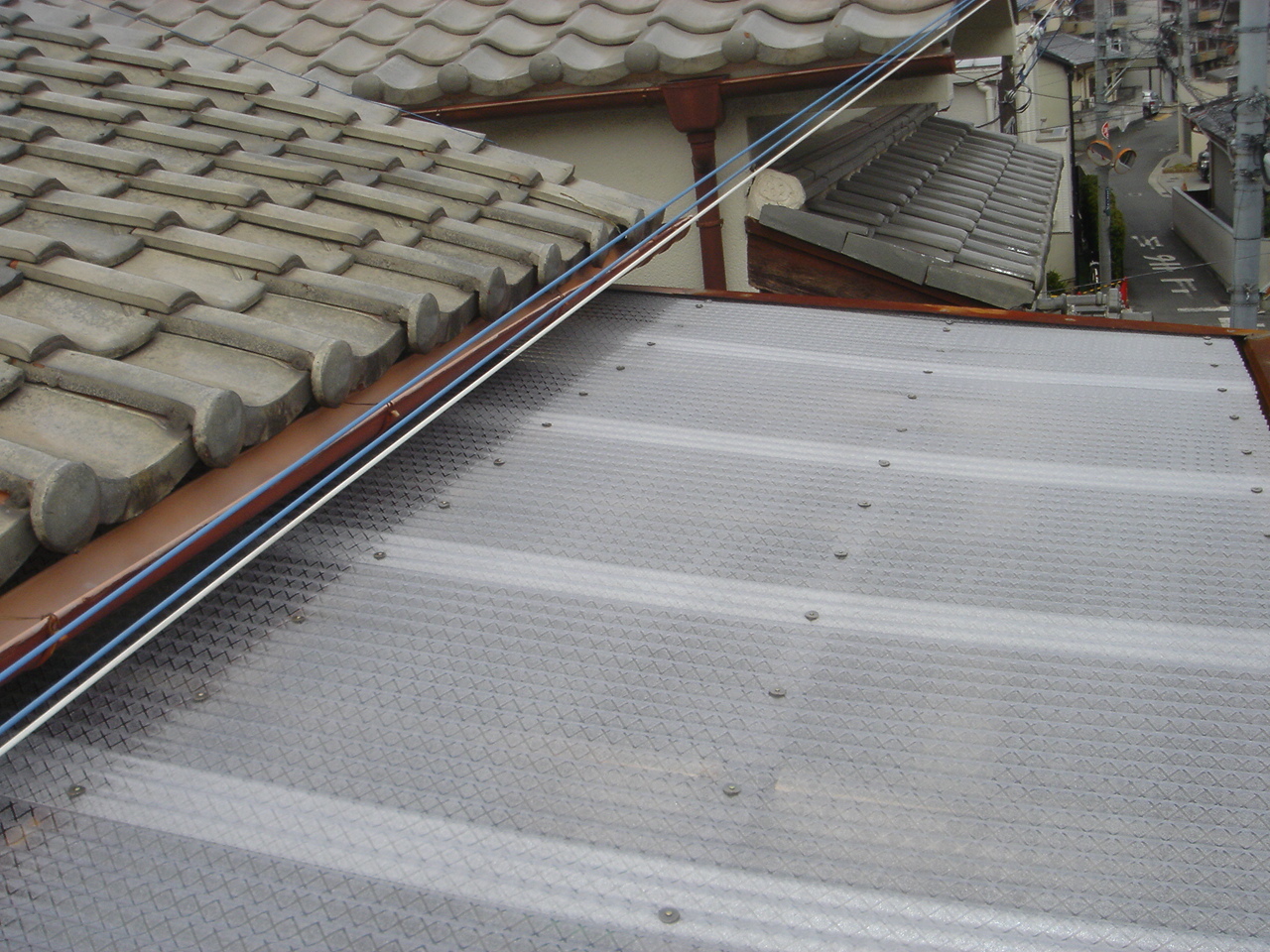 大阪府藤井寺市での雨漏り修理 波板張り替え 大阪の雨漏り修理店 大阪府藤井寺市での雨漏り修理 波板張り替え 大阪の雨漏り修理店
